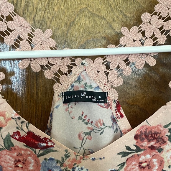 Emery Rose Tops - Emery Rose Pink Floral Lace-Trim Camisole